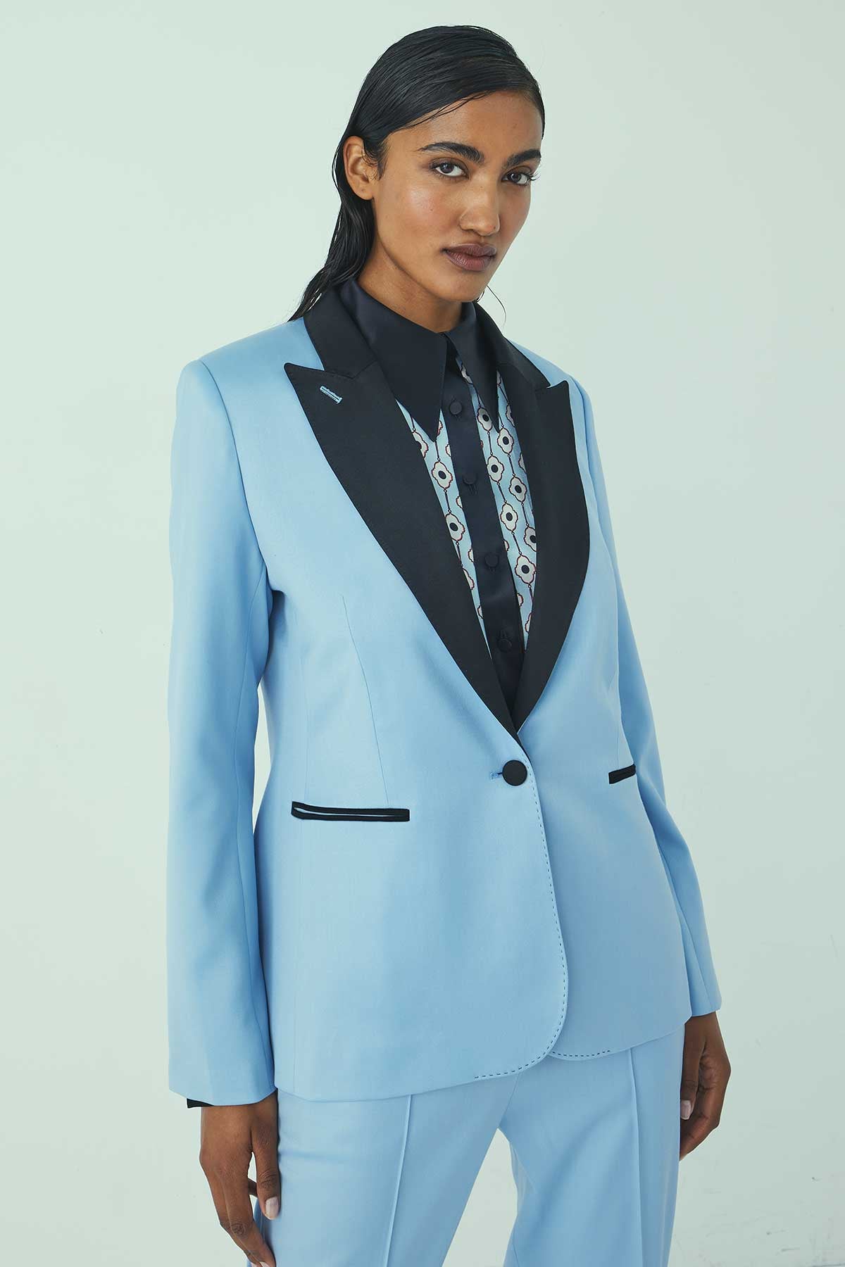 JACKET NO.104