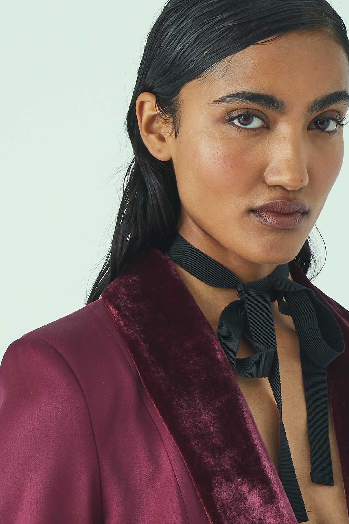 JACKET J001 IN ZINFANDEL WITH VELVET LAPEL